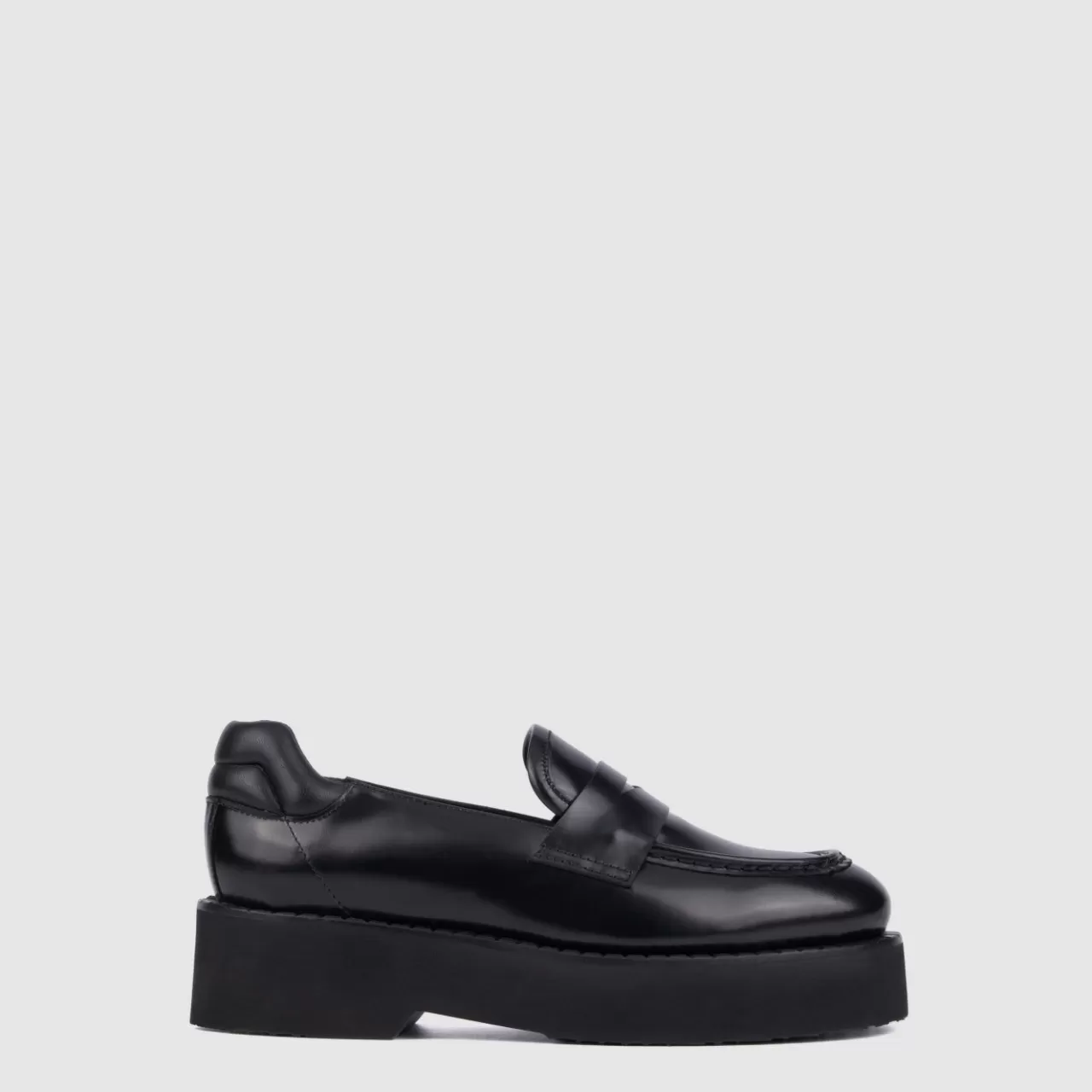 Aquatalia Flats | Marta Black