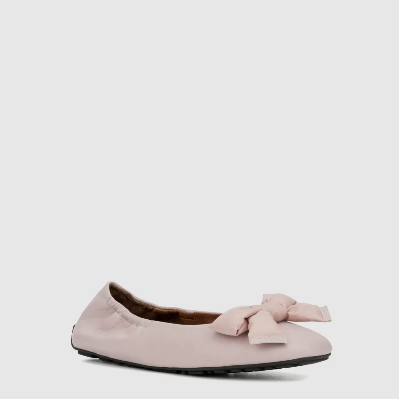 Aquatalia Flats | Qara Lilac