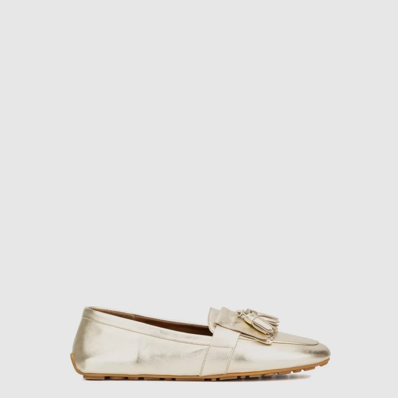 Aquatalia Flats | Quinna Platinum