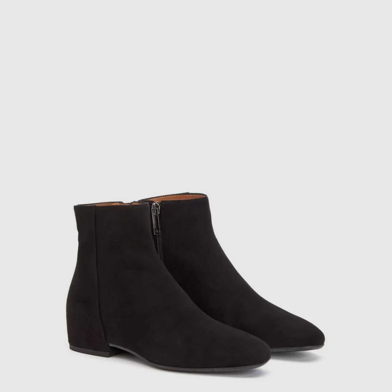 Aquatalia Boots | Ulyssaa Black